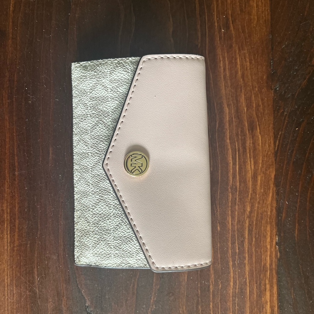 Michael Kors Cream and Pink Wallet
